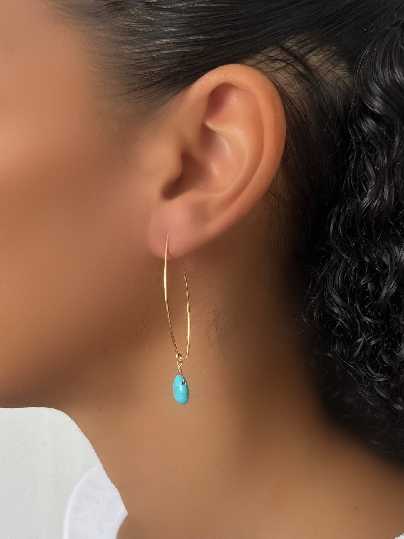 Sleek Gem Drop Pearl /Turquoise earrings